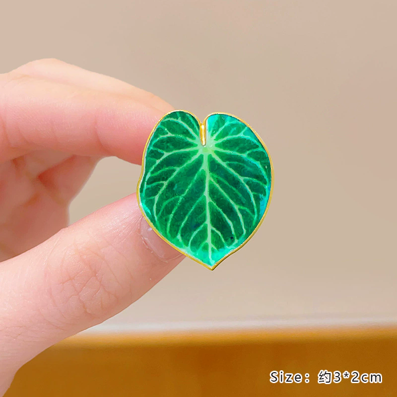 Potted Plant Brooch Monstera A - Aloe Vera Pot recensione e prezzo