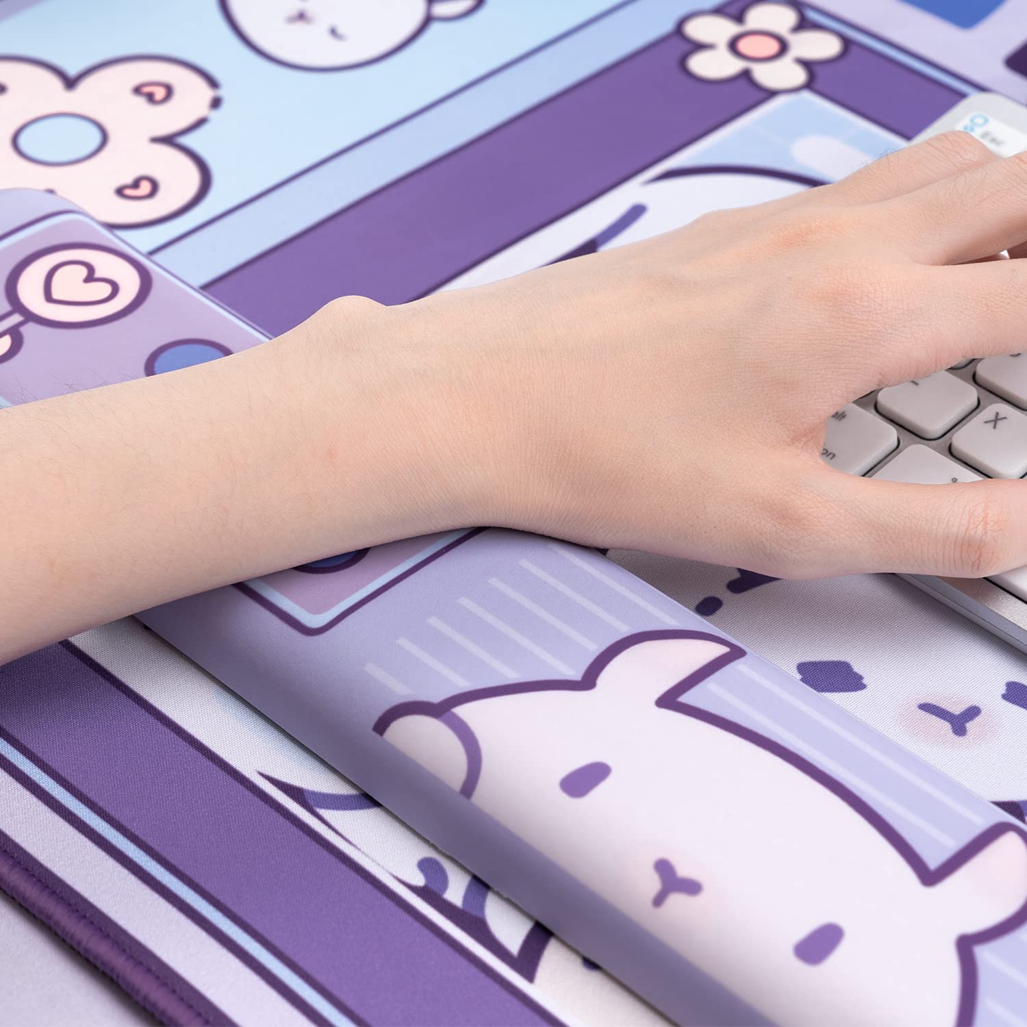 Large Kawaii Gaming Mouse Pad  - Tradescantia Purple recensione e prezzo