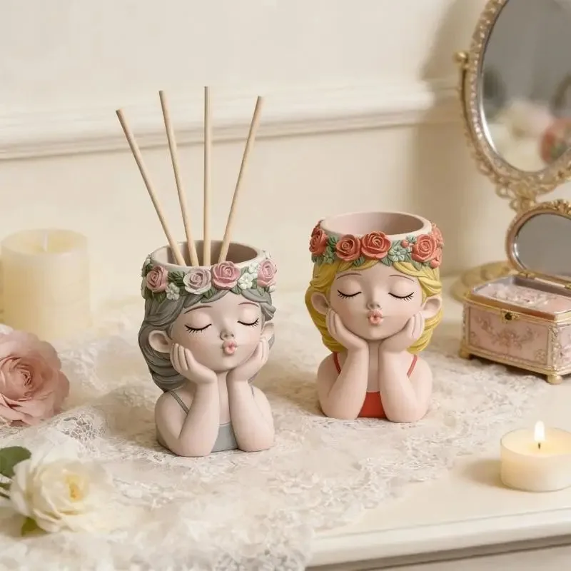 Pouting Girl With Flower Crown - Echeveria Succulent recensione e prezzo